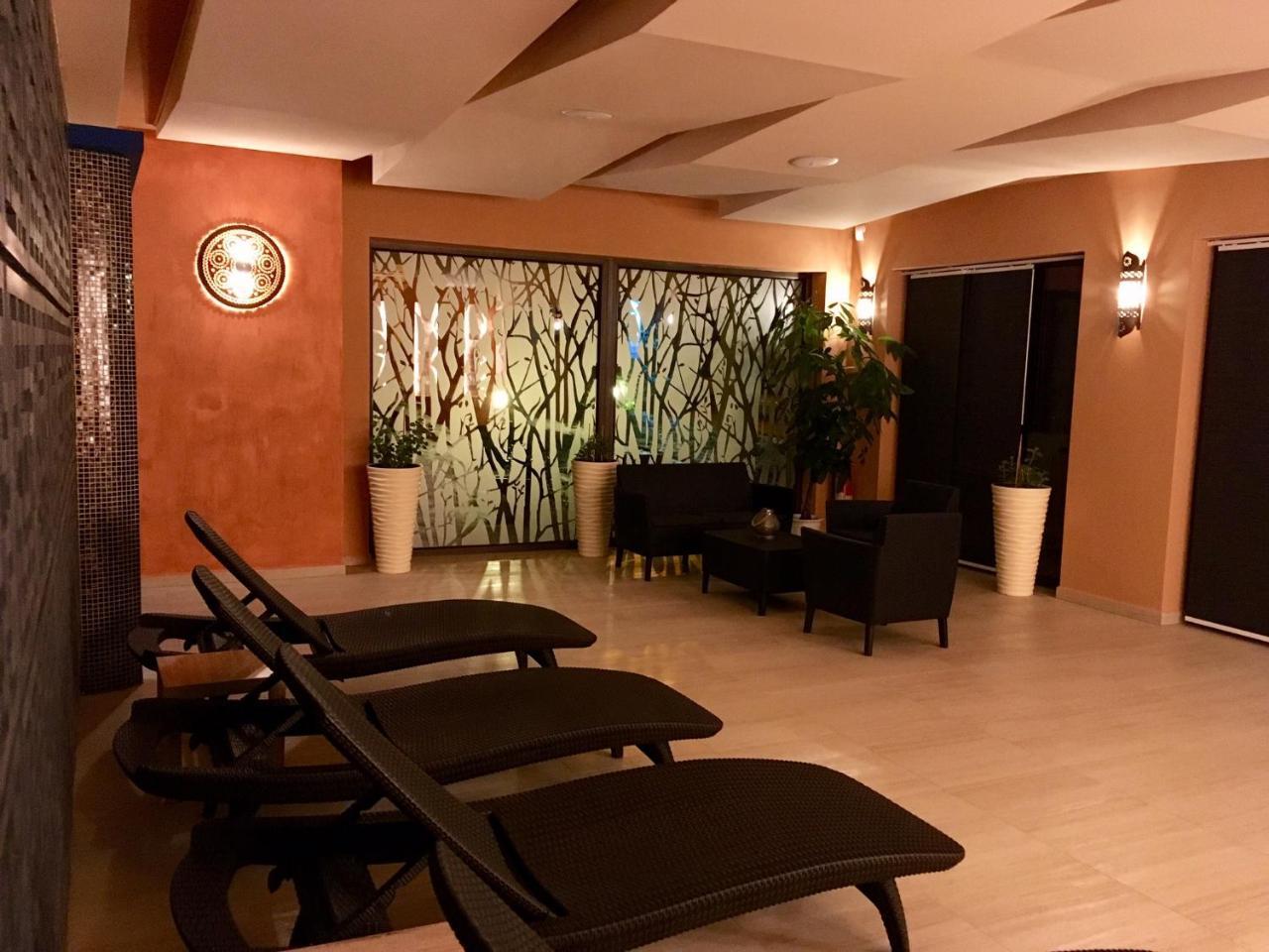 Spa Apartments St. Moritz 玛丽亚温泉 外观 照片